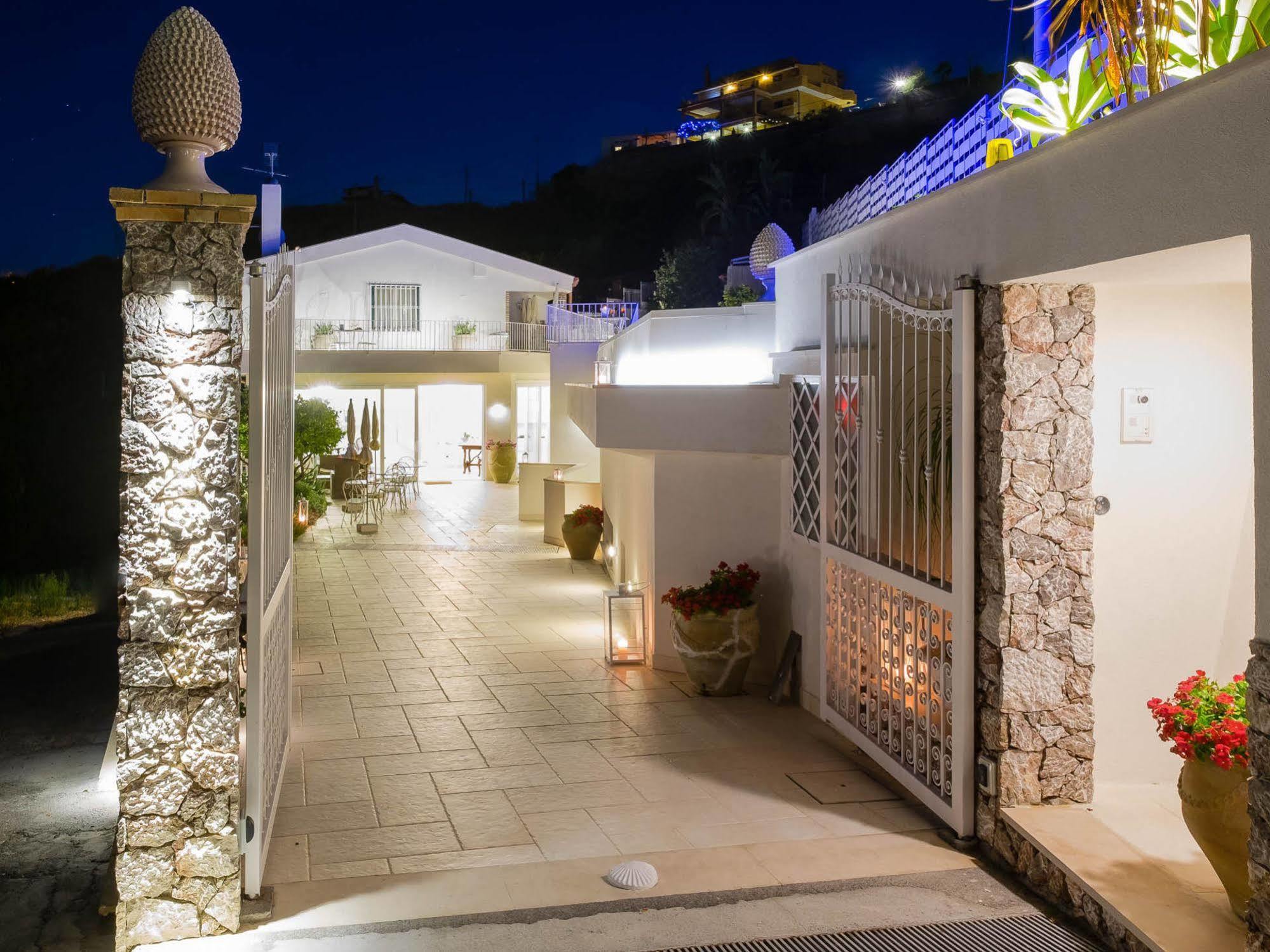 Sciccosa Guest House Ταορμίνα Εξωτερικό φωτογραφία